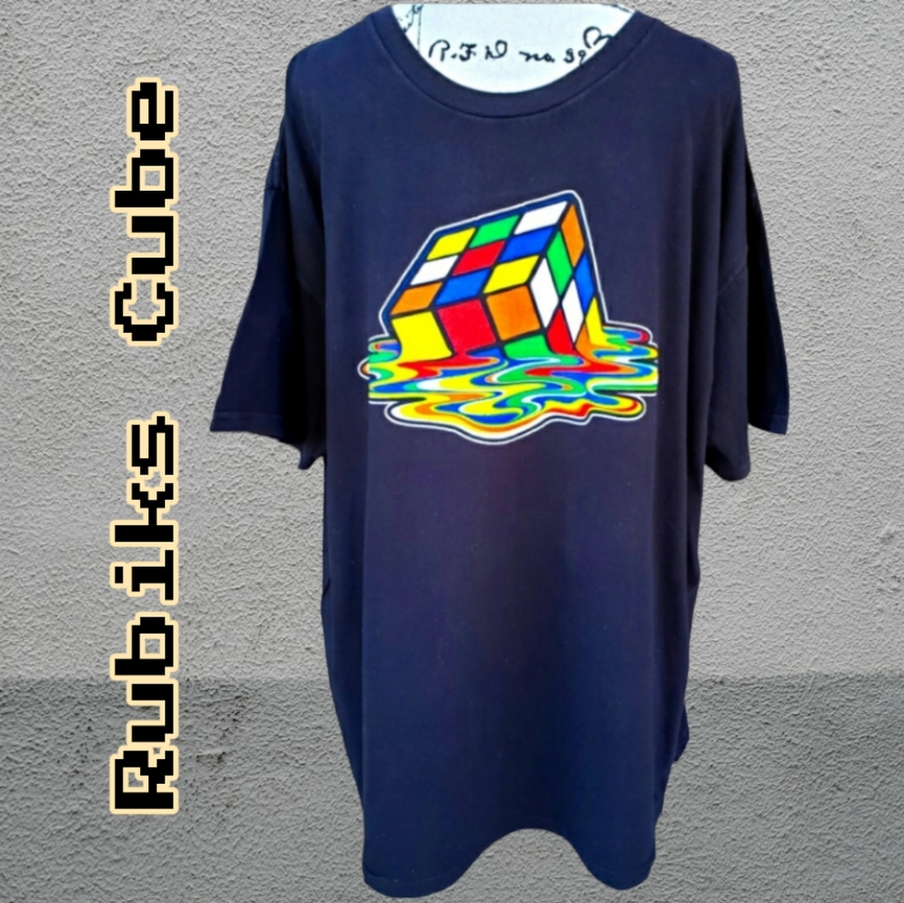 Mens Rubiks Cube black tee
